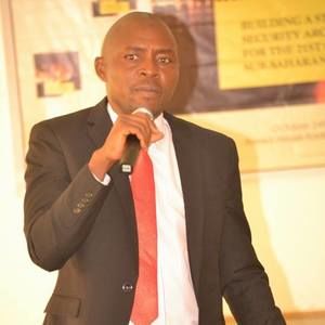 Meet your Posher, Akeem